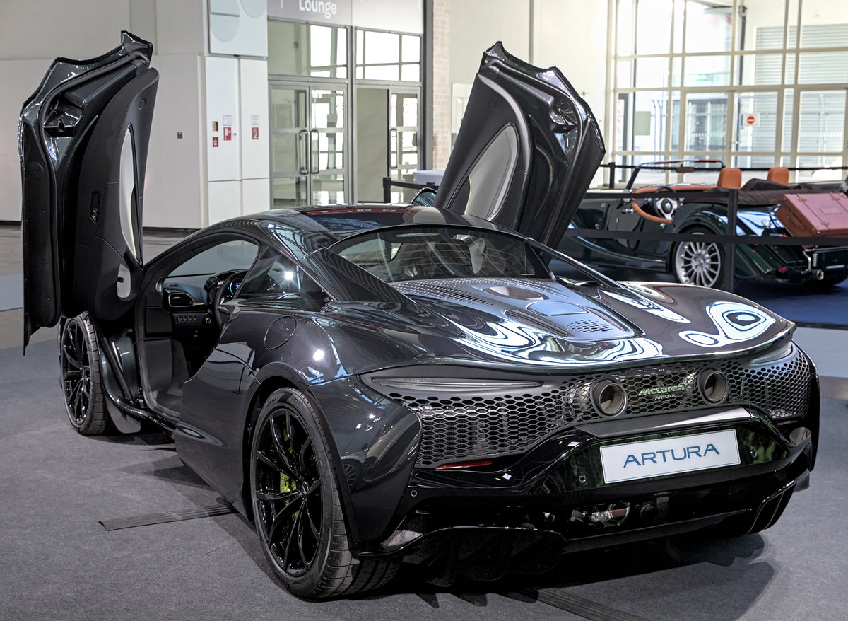 McLaren Artura, illustrating the brand's current hybrid era. Photo: Alexander Migl, CC BY-SA 4.0.